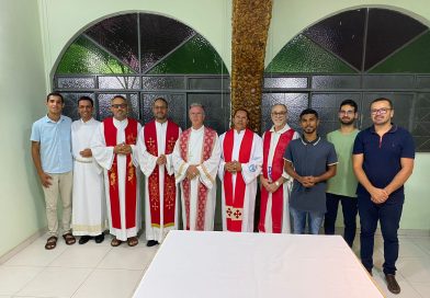 Dom José Hamilton celebra missa de abertura das atividades formativas do Seminário Maior São João Batista em Belo Horizonte
